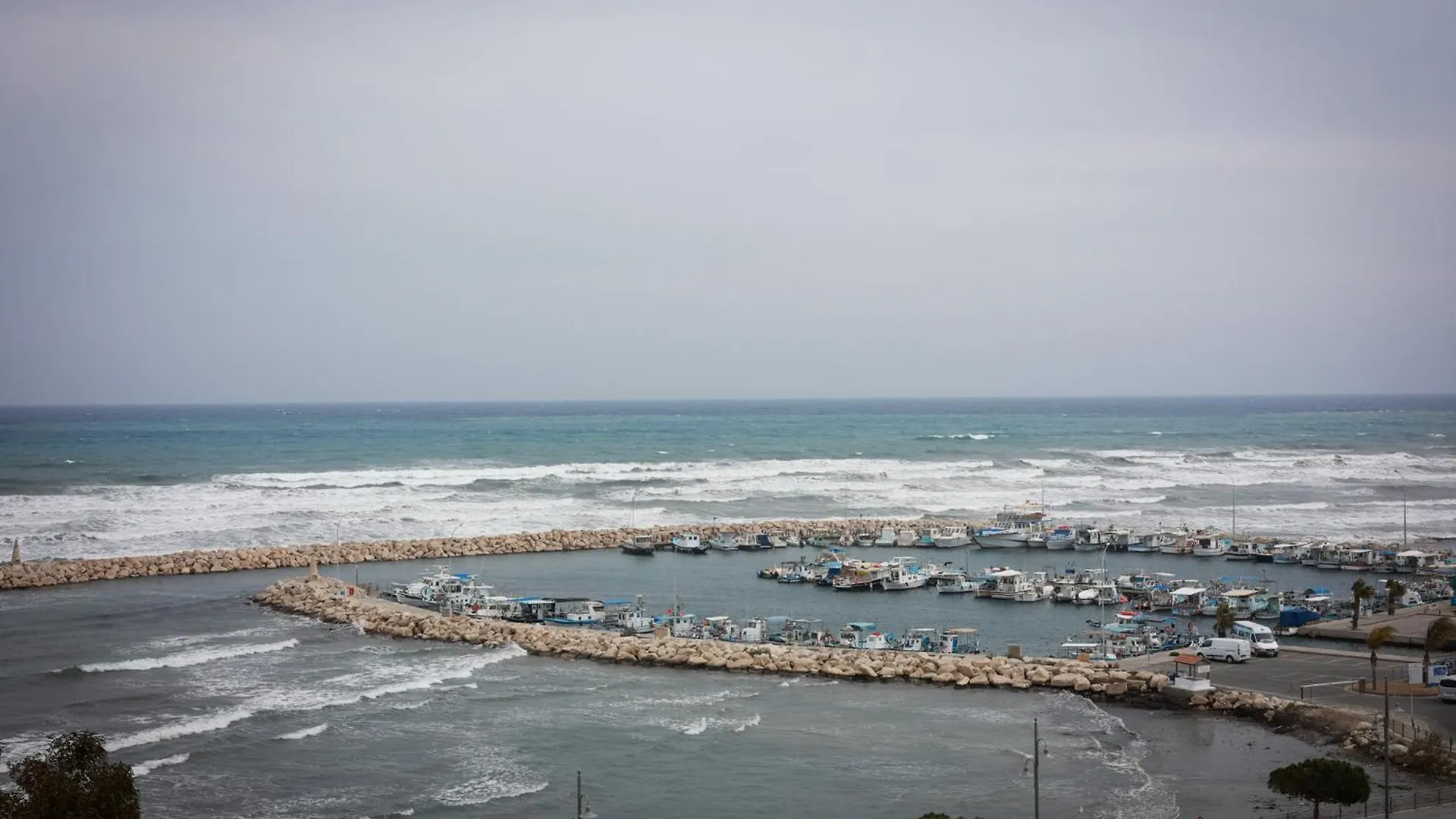 Διαμέρισμα Piale Palms Makenzie Beach Front Apartment, Λάρνακα
